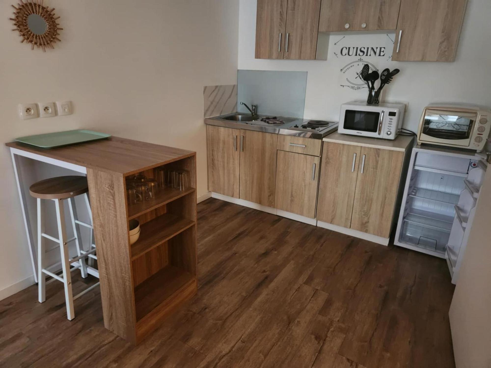 Studio Avec Terrasse 틀로언 외부 사진